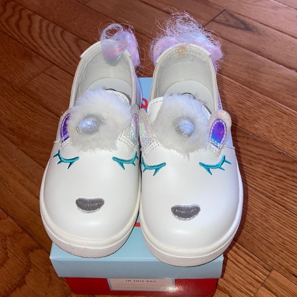 Cat and jack angel white unicorn size 8